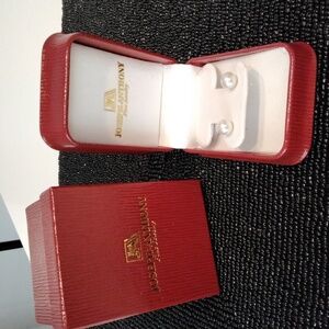 Classic Pearl Earrings